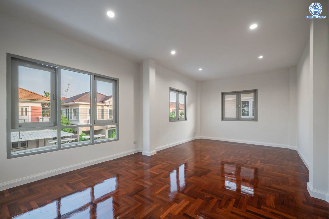 บ้านมือสองตกแต่งใหม่ โครงการ เพอร์เฟคเพลส รัตนาธิเบศร์-ไทรม้า รองรับความสุข บนเนื้อที่ 50 ตร.ว. พื้นที่ใช้สอย 147.04 ตร.ม. ฟังก์ชัน 3 ห้องนอน 2 ห้องน้ำ จอดรถได้ 1 คัน ทำเลเชื่อมต่อได้หลายเส้นทาง ติดถนนราชพฤกษ์ และรถไฟฟ้าสายสีม่วง "สถานีบางรักน้อยท่าอิฐ"...